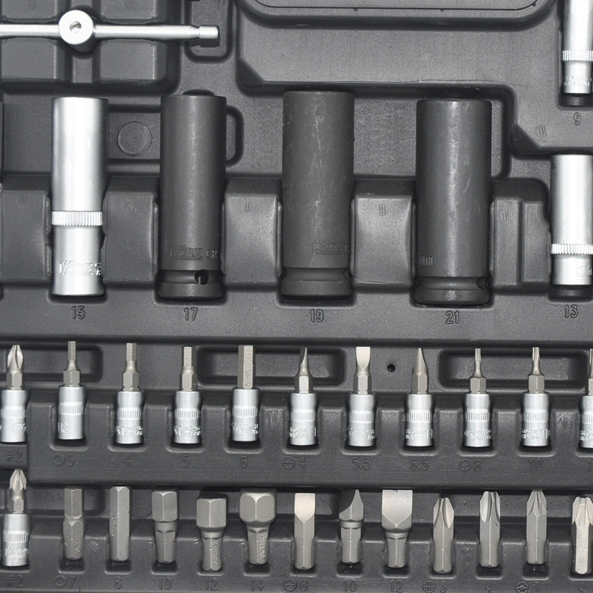 Набір інструментів професійний 1/2" і 1/4" 110 од. WERK 70221
