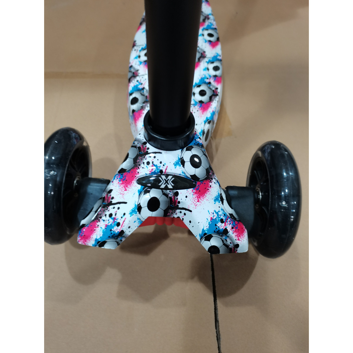 Детский самокат X-TREME KS-209W football