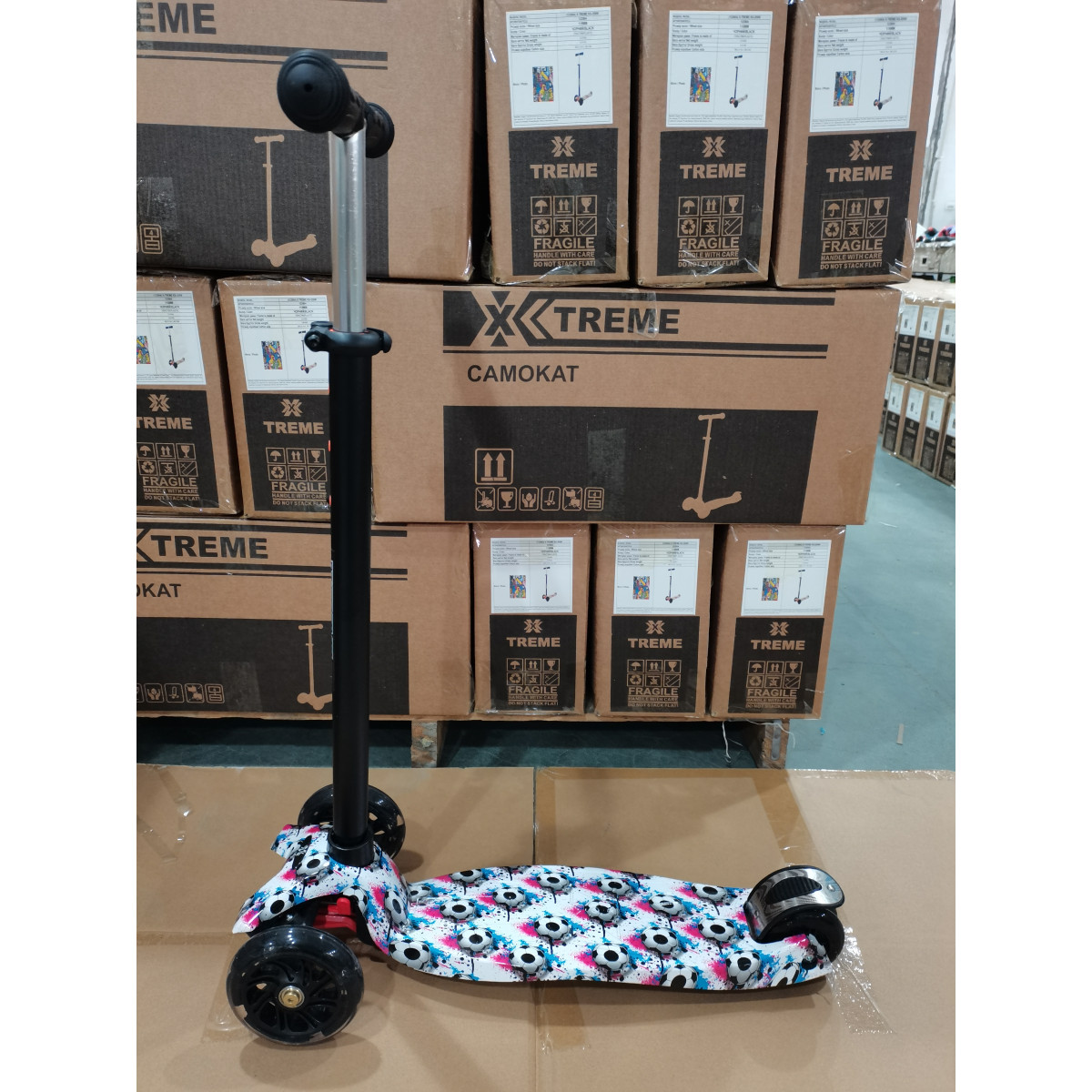 Детский самокат X-TREME KS-209W football