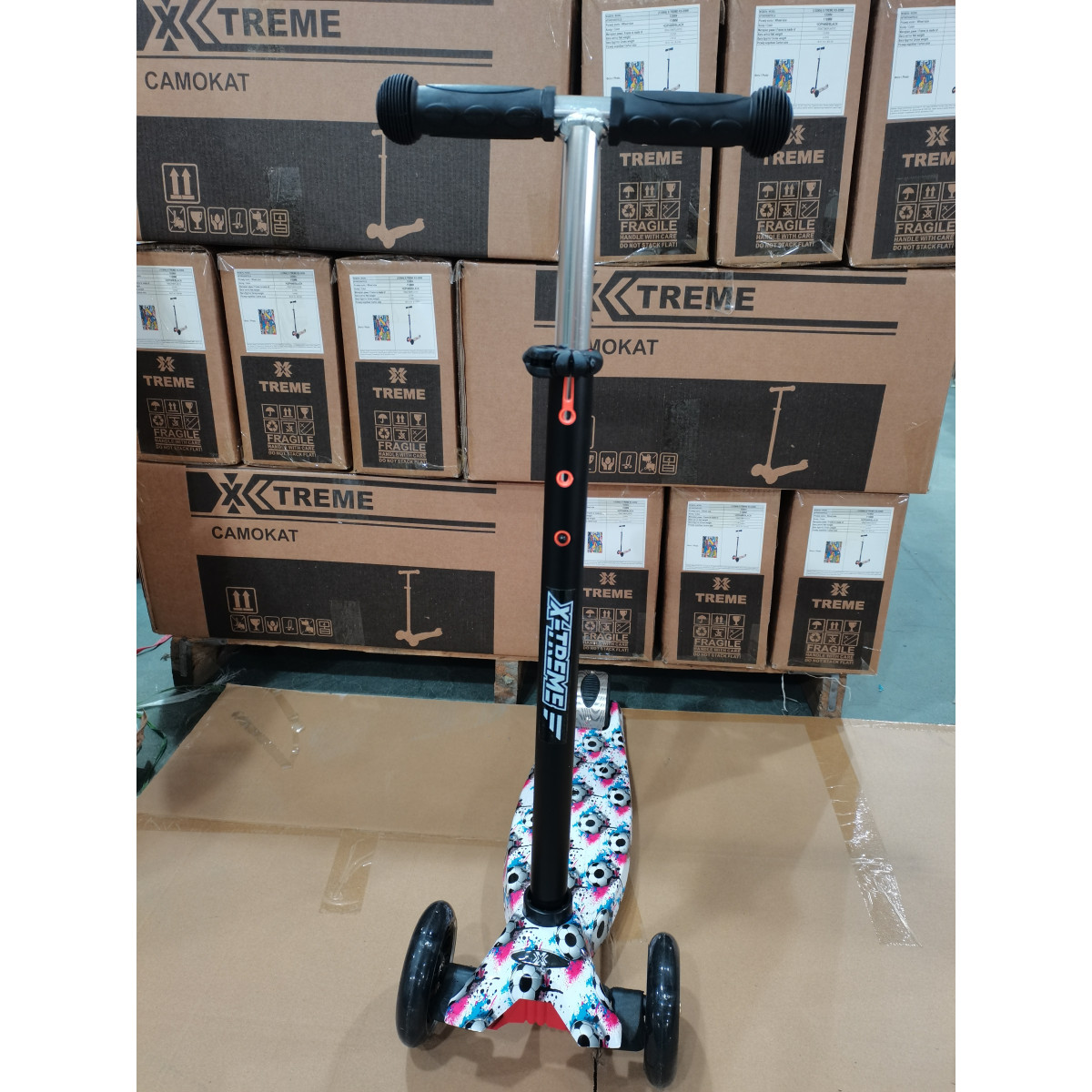 Детский самокат X-TREME KS-209W football