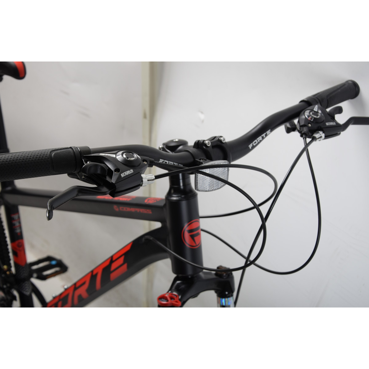 Велосипед Forte COMPASS 17"/26" Чорний