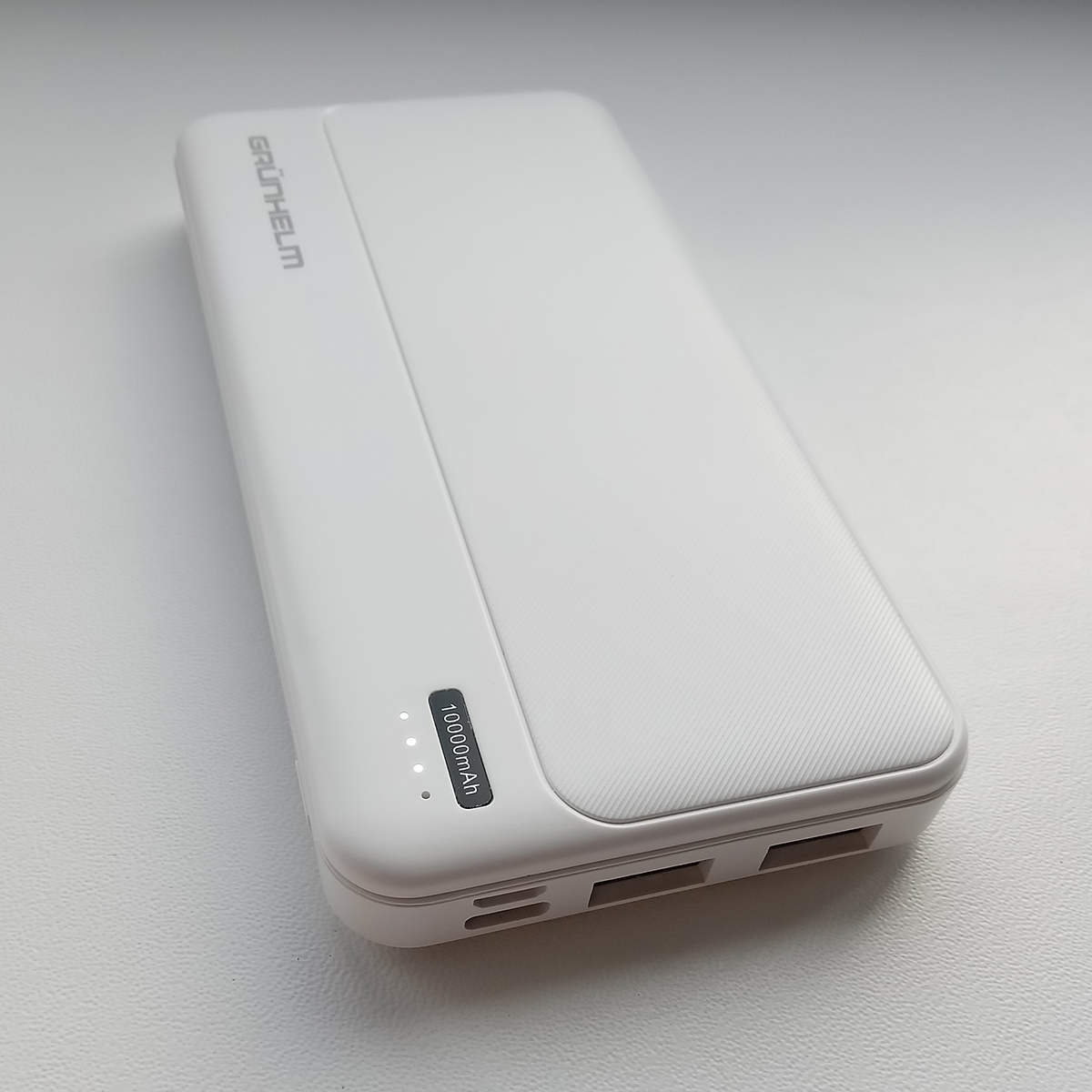 Power Bank – Портативная батарея 10.000 mAh. белый - GP-10W GRUNHELM