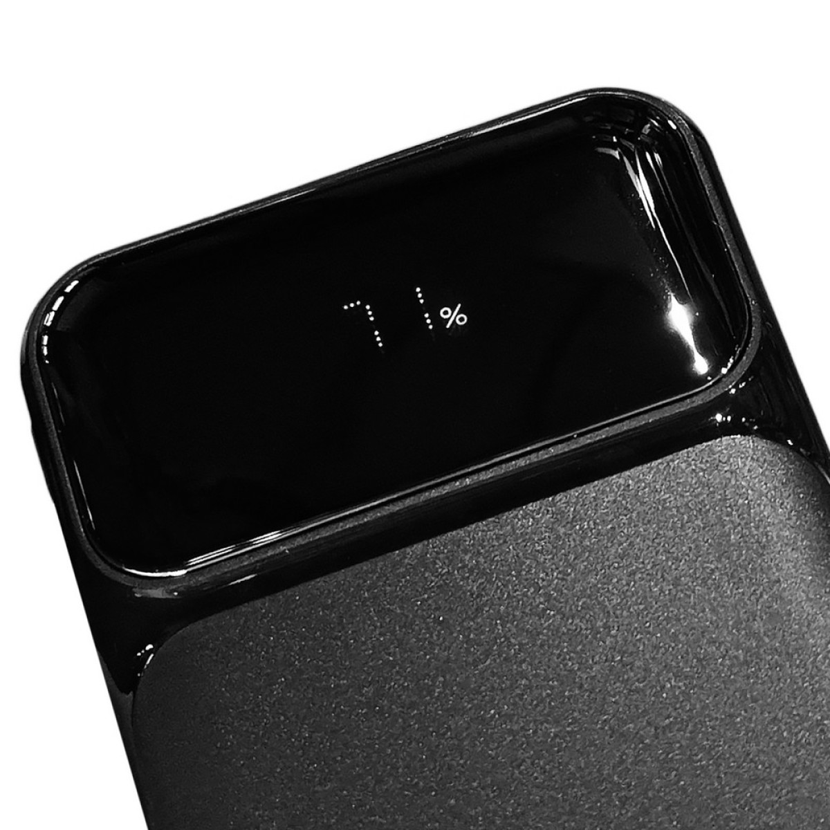 Power Bank – Портативная батарея 10.000 mAh. черный - GP-10BQC быстрая зарядка 22.5W GRUNHELM