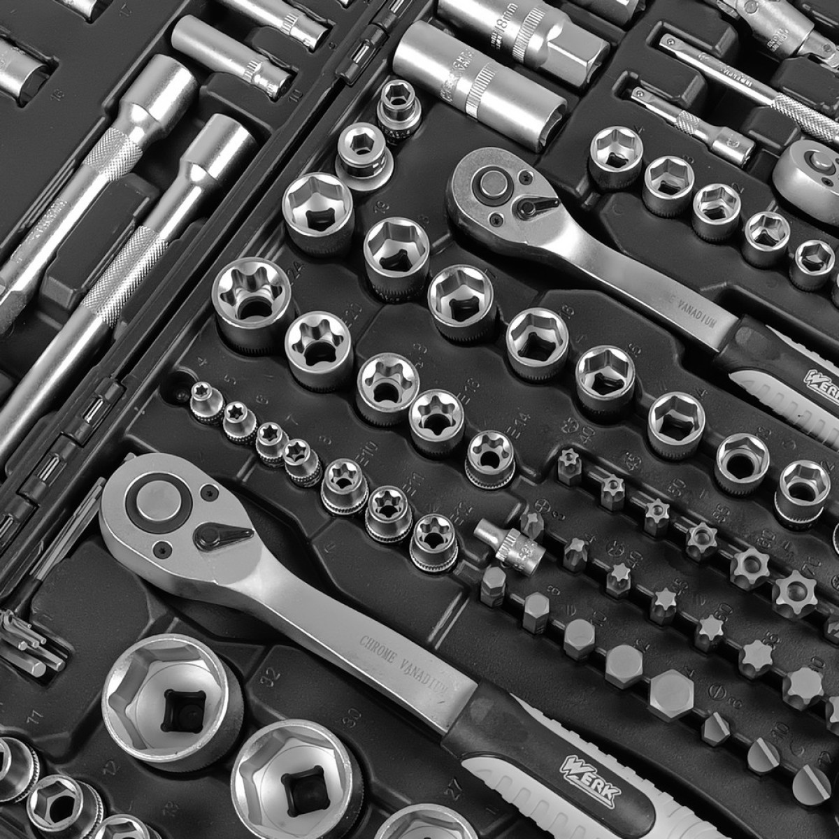 Набір інструментів професійний 1/2", 3/8" і 1/4" 172 од. WERK 70251