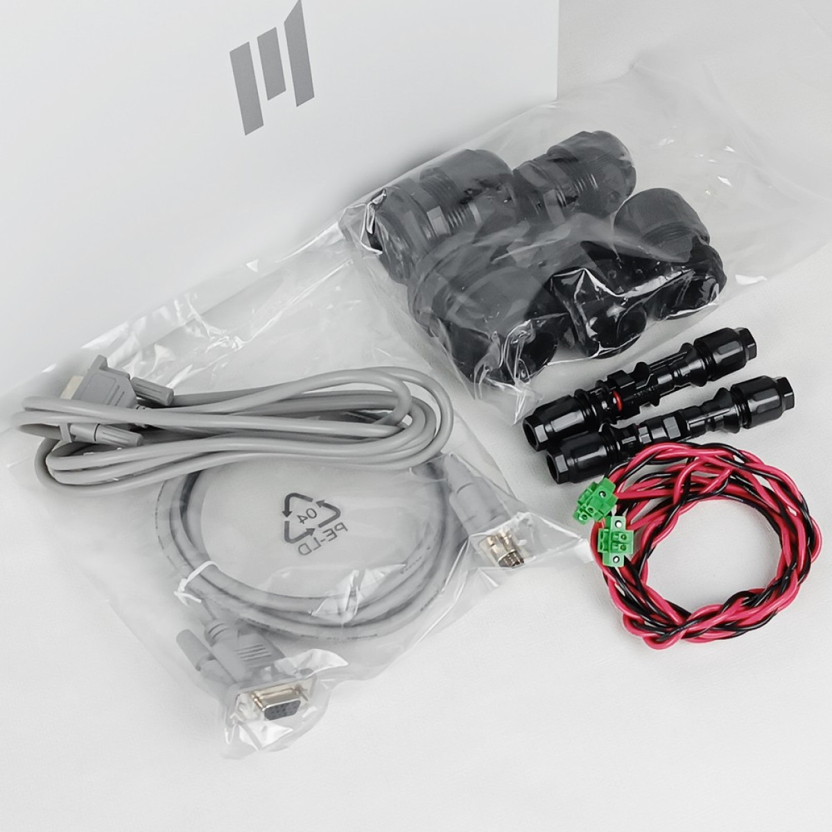 Инвертор гибридный Axpert MAX E-11K TWIN Forte