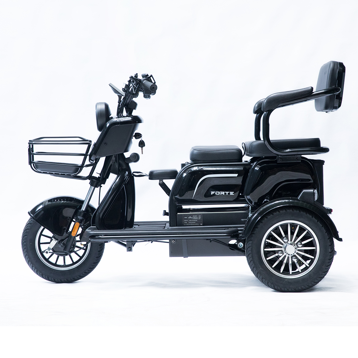 Трицикл акумуляторний Forte Family-P1000 Чорний