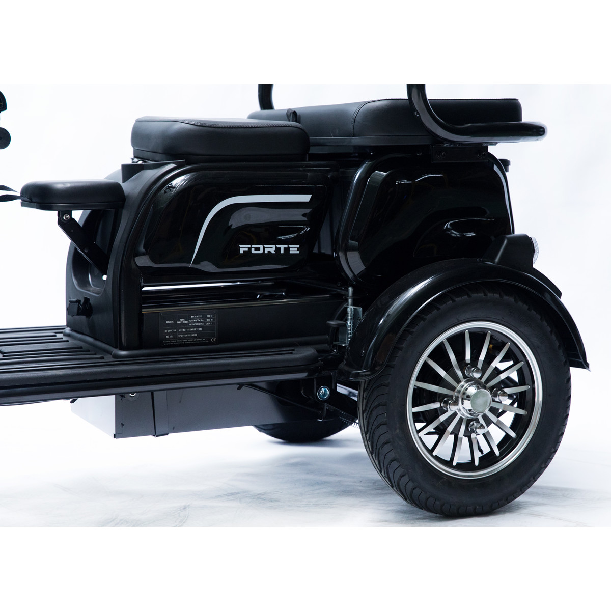 Трицикл акумуляторний Forte Family-P1000 Чорний