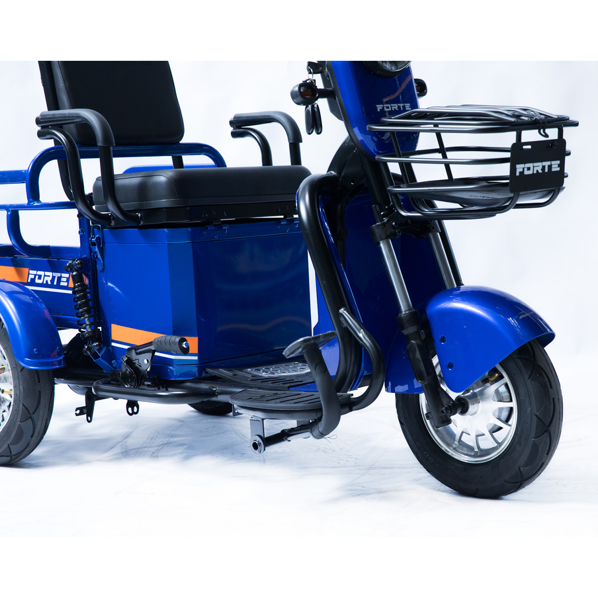 Трицикл акумуляторний Forte CARGO-P650 Синій