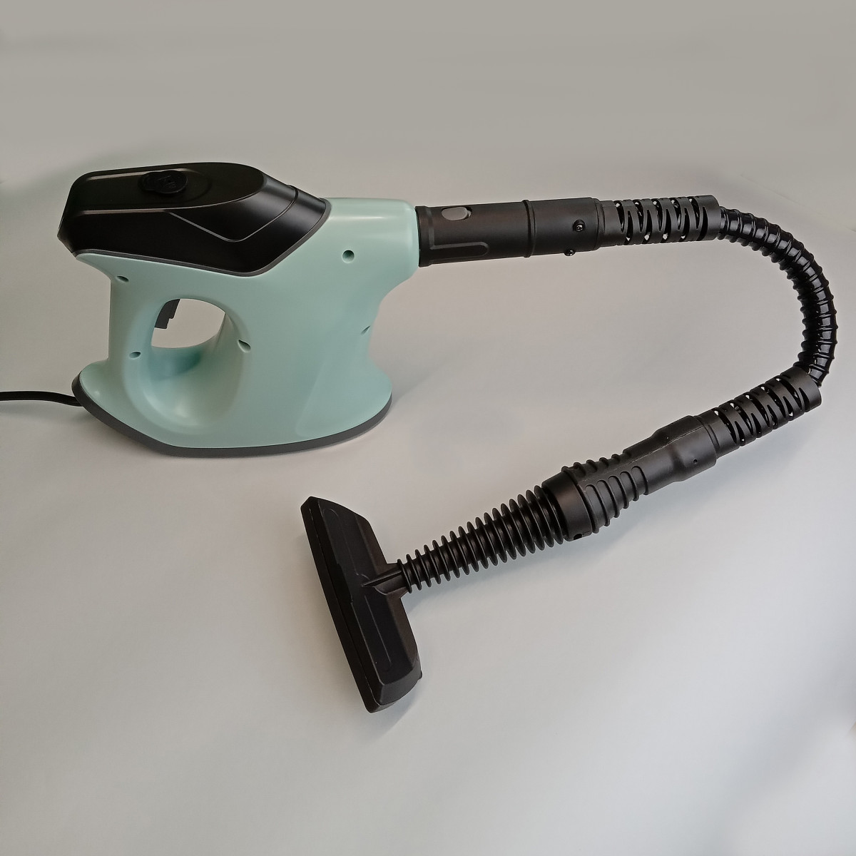Пароочиститель ручной GSTC400 Grunhelm