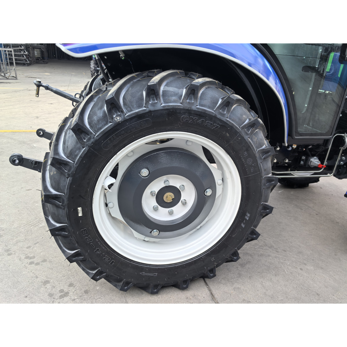 Минитрактор RD-404С Forte с кабиной