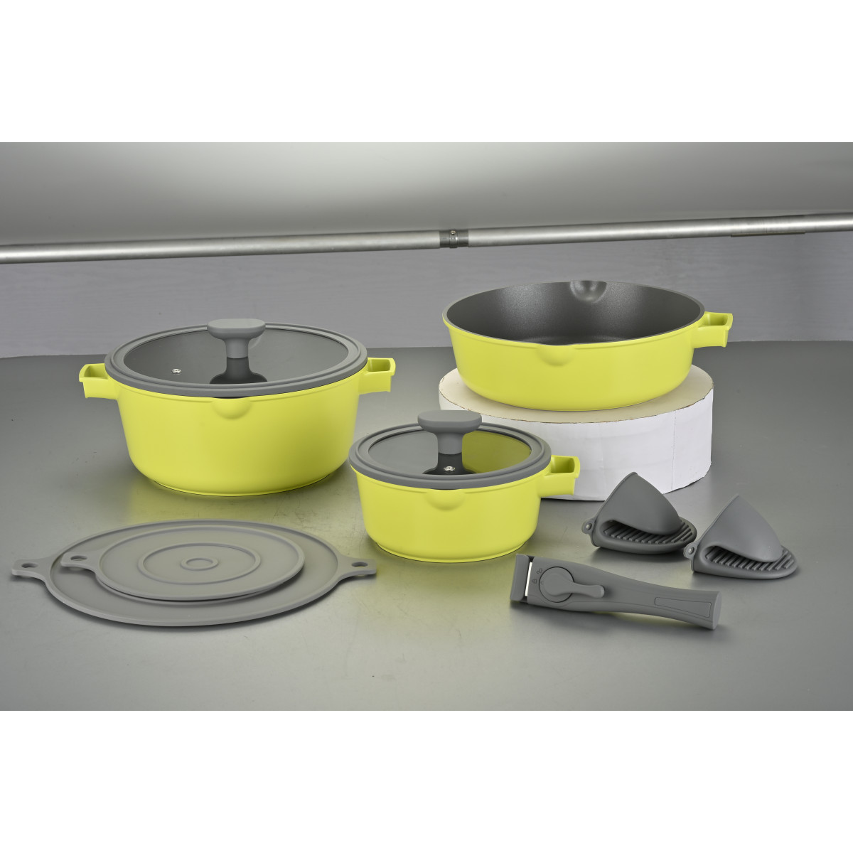 Набор посуды PR-2502 Sunny Chef, 10 предметов, Pepper