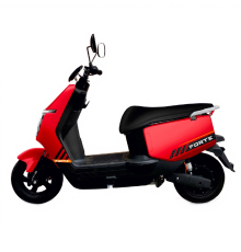 Скутер аккумуляторный FORTE CLOUD Красный