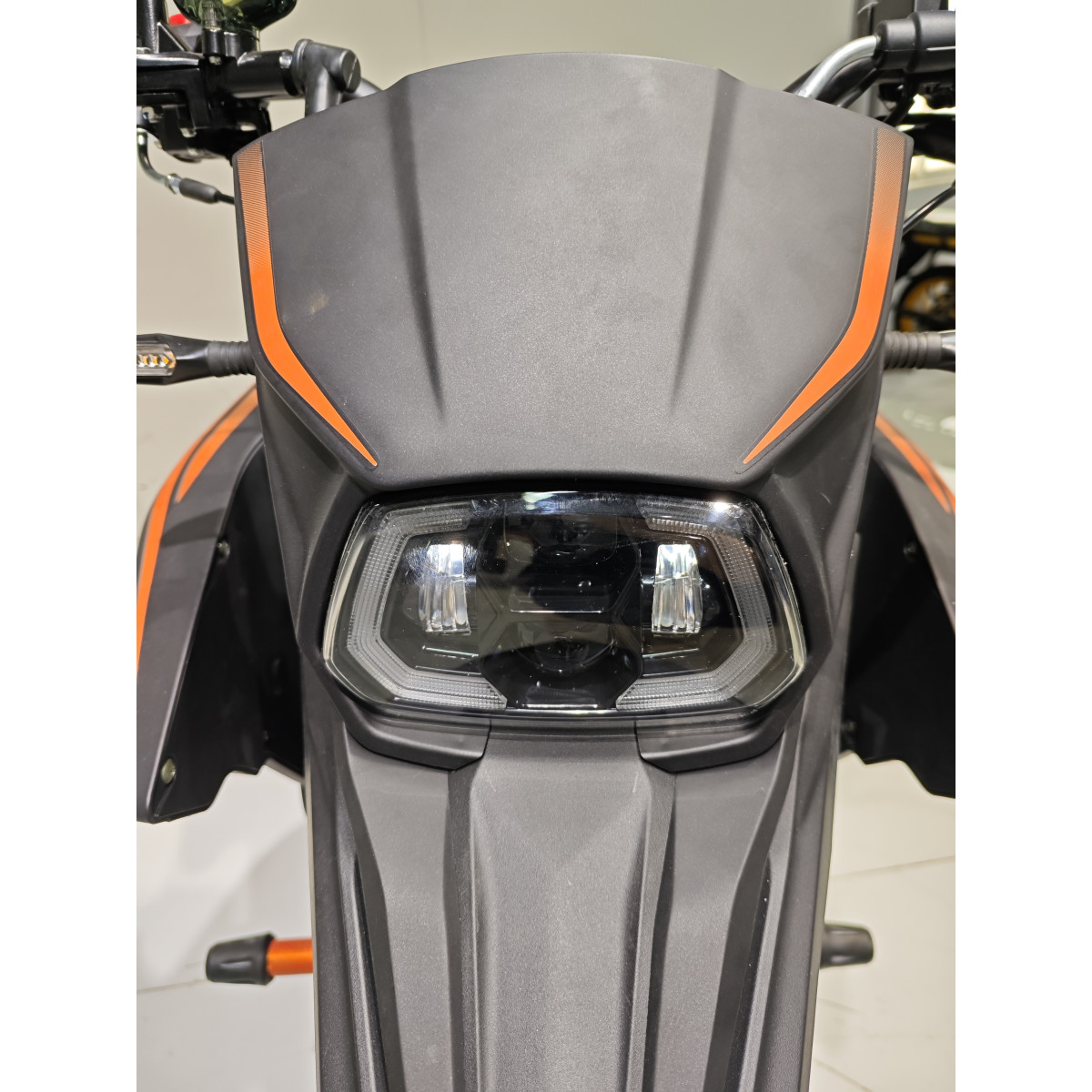Мотоцикл FT250-FE Forte Черно-оранжевый