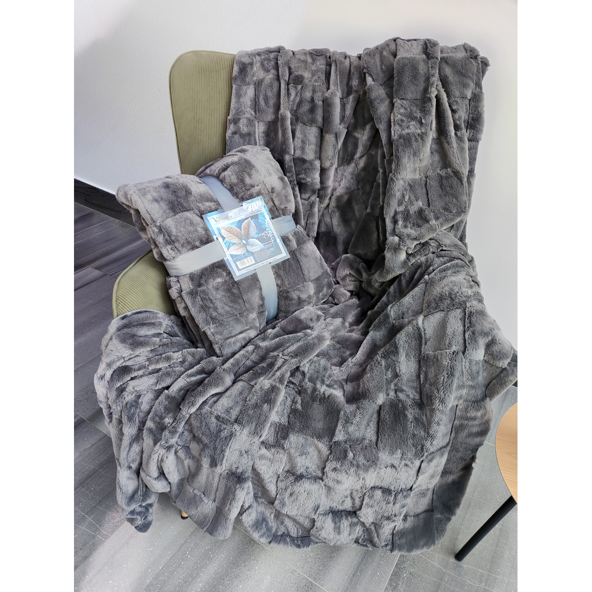 Плед VS-PL-4400G LuxuryFur 200х220см Графіт Versailles