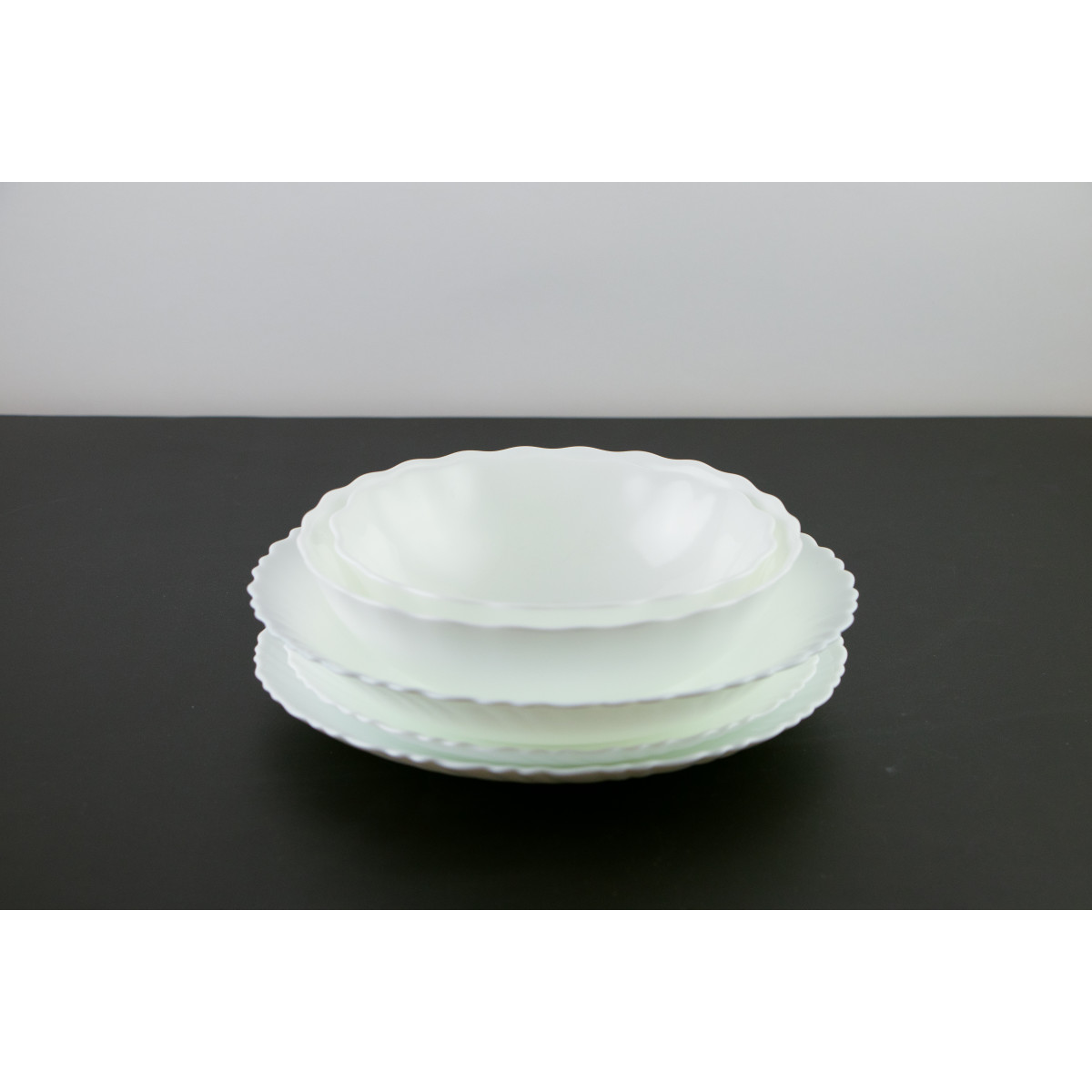 Салатник V-225W Blanco wave Vittora 225 мм