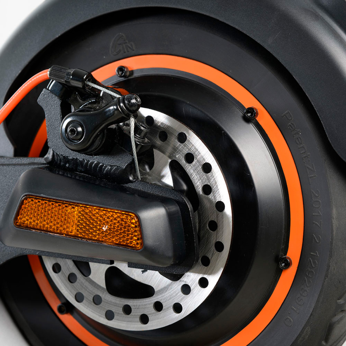 Самокат акумуляторний Yadea KS 5 PRO