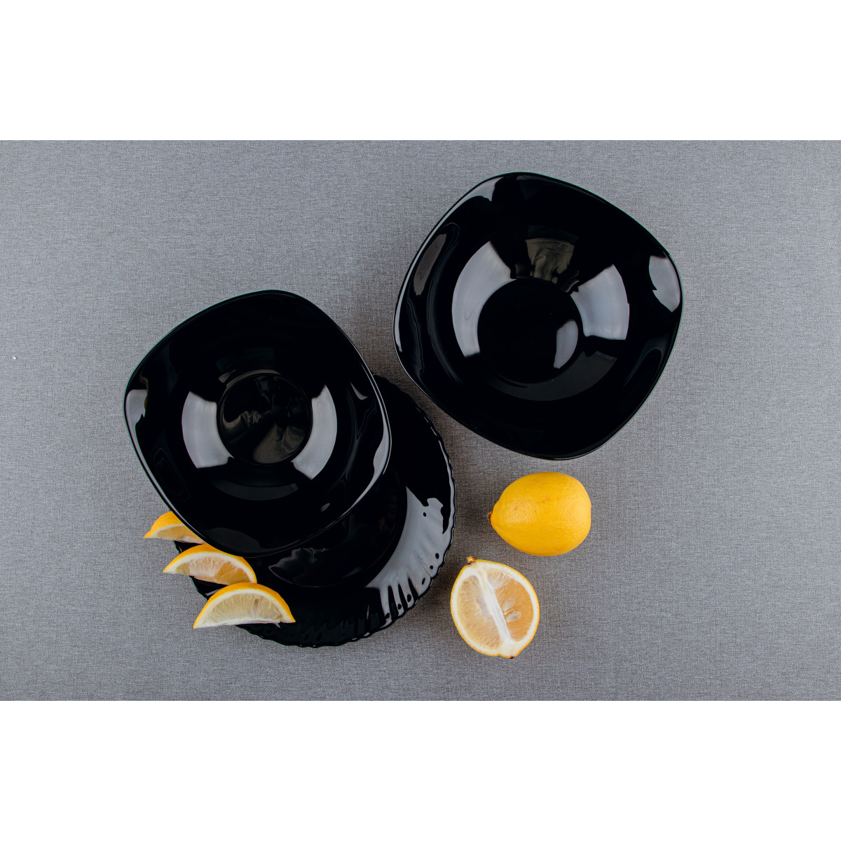 Тарелка десертная Black Square V-215Sbl Vittora 215 мм