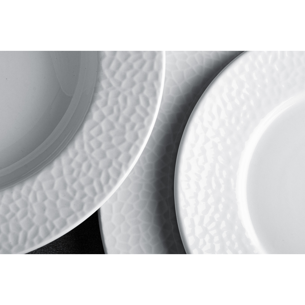 Тарілка десертна VT-P-1188ML Мона Ліза Vittora 200 мм