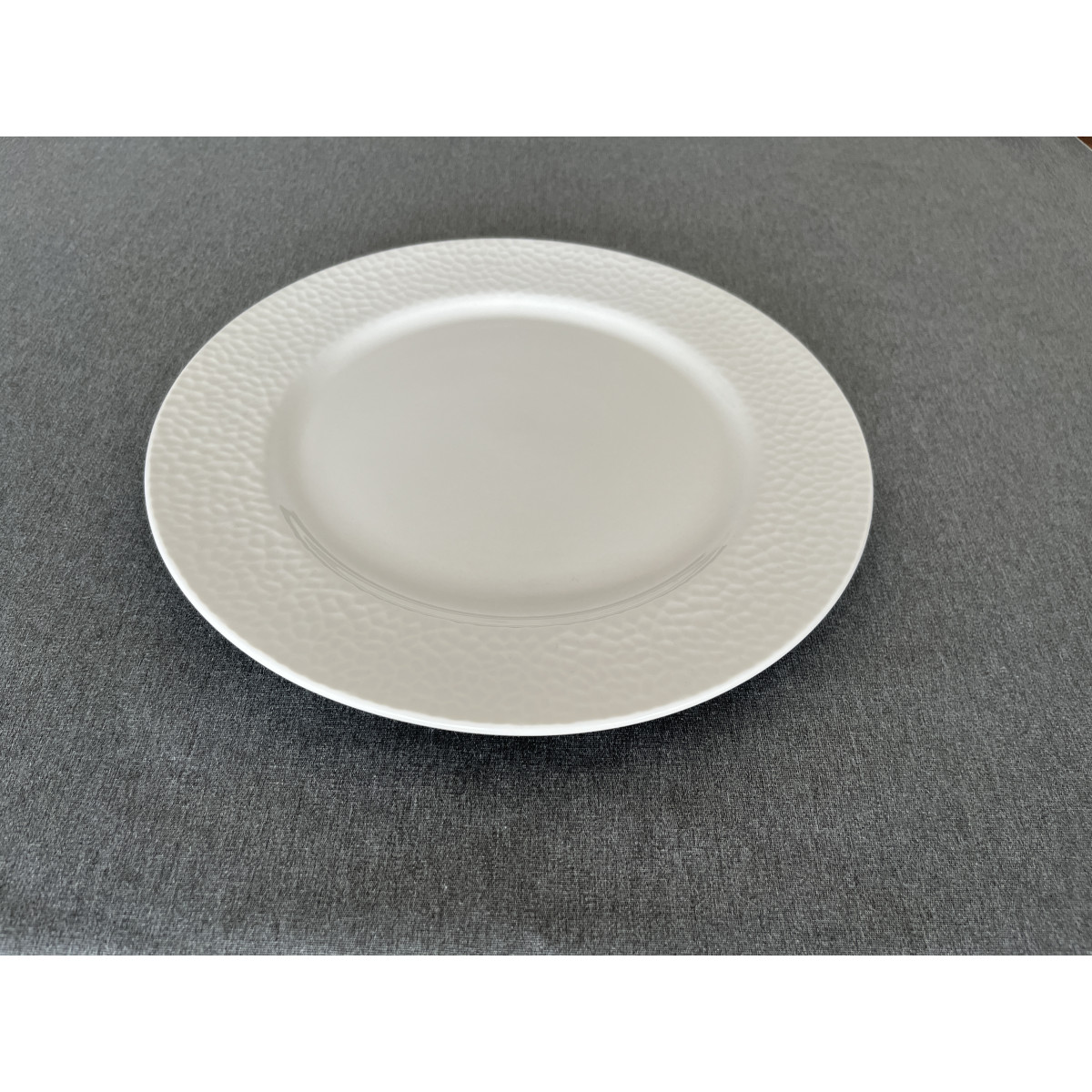 Тарілка десертна VT-P-1188ML Мона Ліза Vittora 200 мм