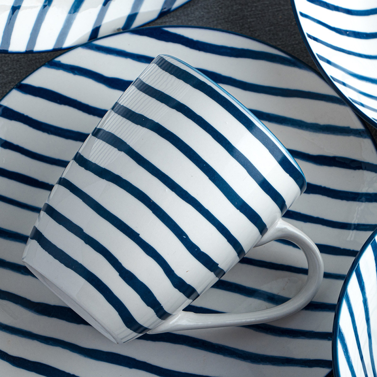 Тарілка десертна VT-P-1190О Океан Vittora 190 мм