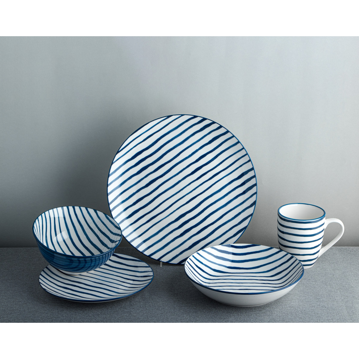 Тарелка глубокая VT-P-2200О Океан Vittora 650 мл