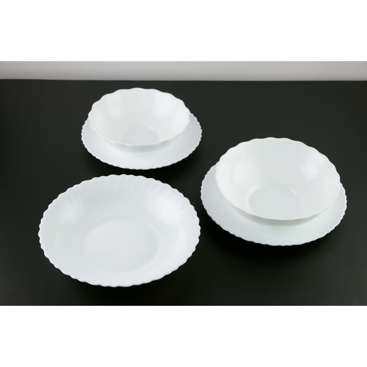 Тарілка обідня V-220W Blanco wave Vittora 220 мм