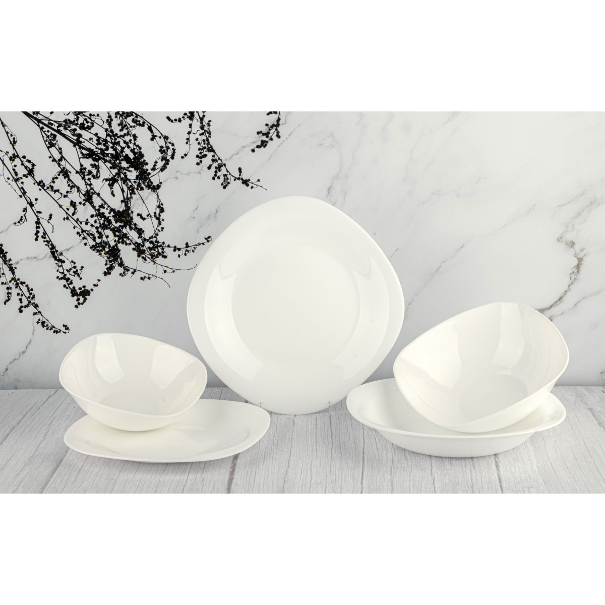 Тарілка обідня V-240S Blanco square Vittora 240 мм