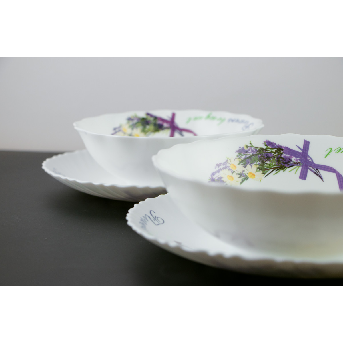 Тарелка обеденная V-220F Цветочная симфония Wave Vittora 220 мм