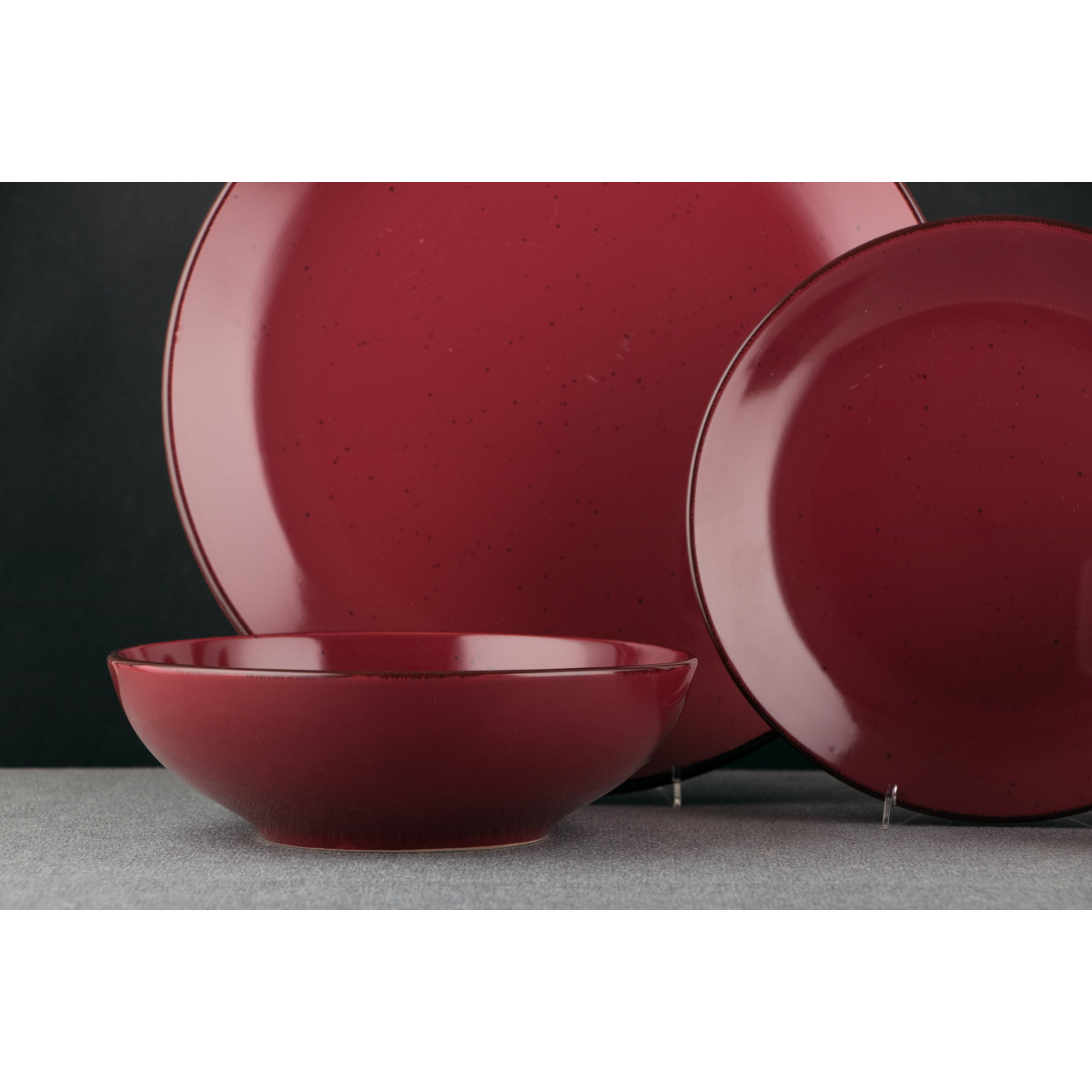 Тарелка обеденная VT-P-1270B Бургунди Vittora 270 мм