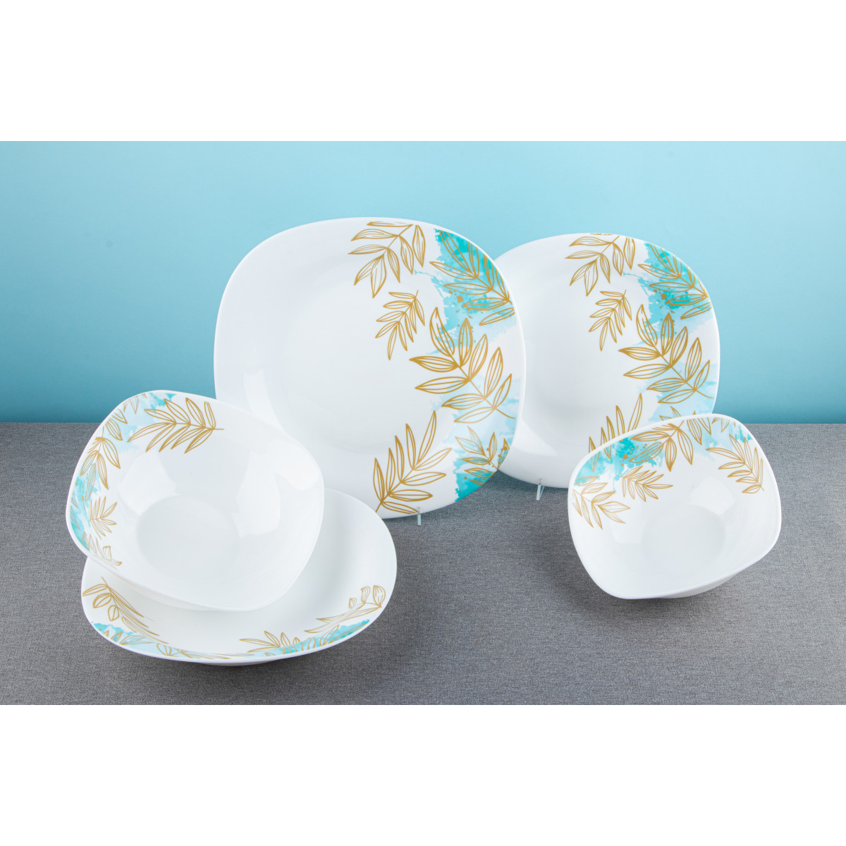 Тарілка супова V-230Sgr Золота гілка square Vittora 230 мм