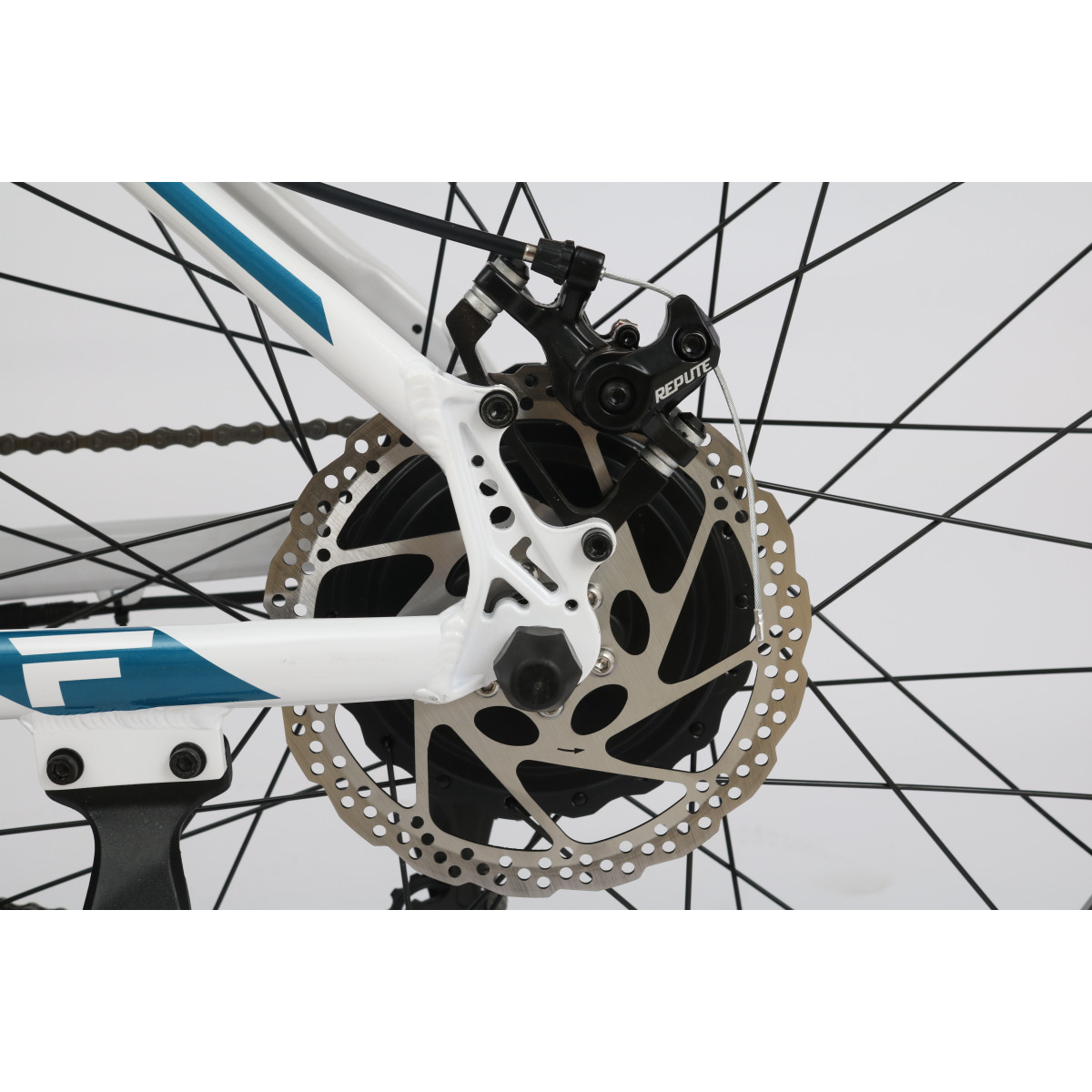 Велосипед акумуляторний Forte Rapid 18"/26", 500 Вт, білий