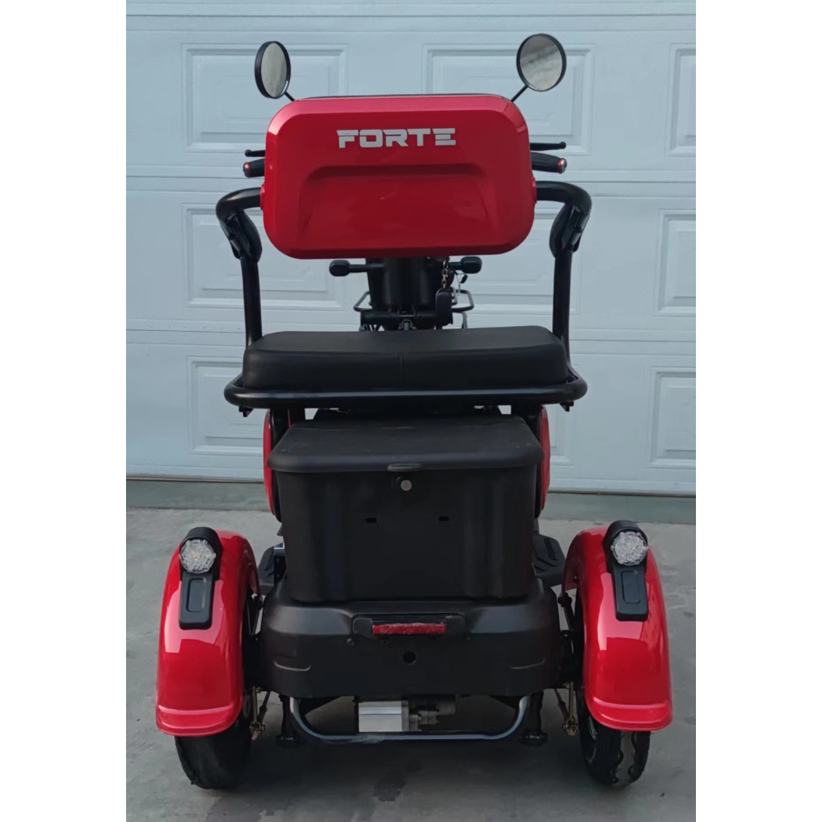 Електроскутер FORTE FAMILY червоний