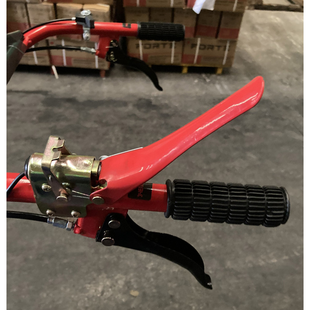 Мотоблок дизельный Forte 1350 NEW колесо 12"