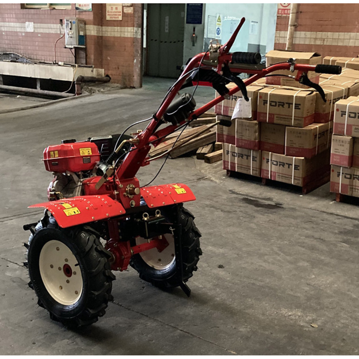 Мотоблок дизельный Forte 1350 NEW колесо 12"