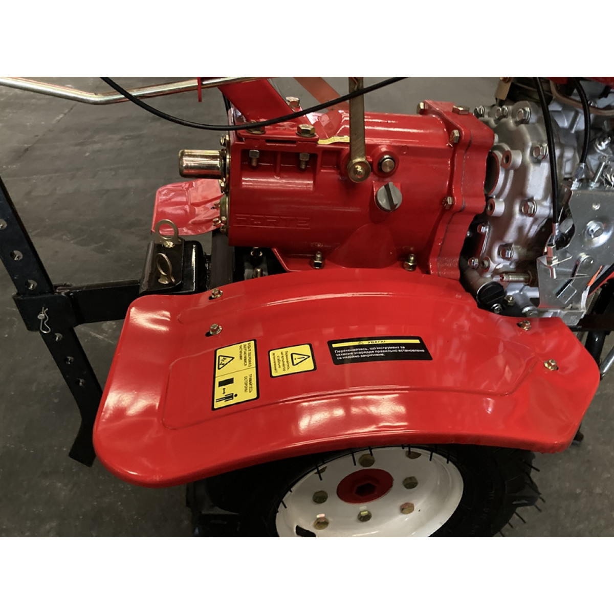 Мотоблок дизельный Forte 1050S-3 NEW колесо 8"