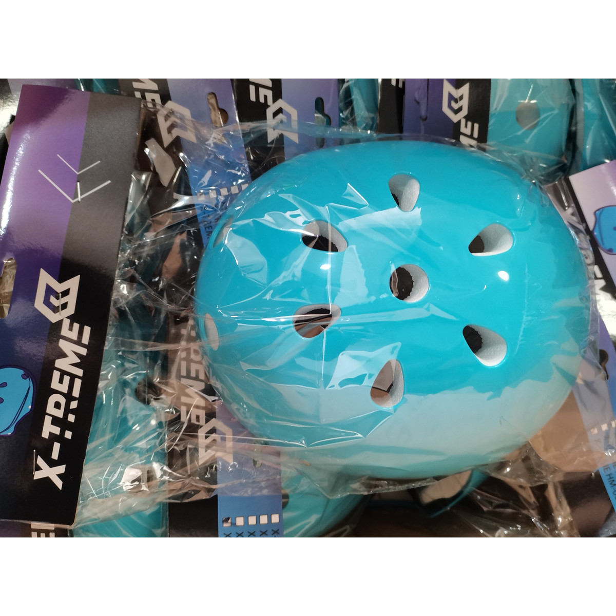 Захисний шолом X-TREME HM-06 блакитний