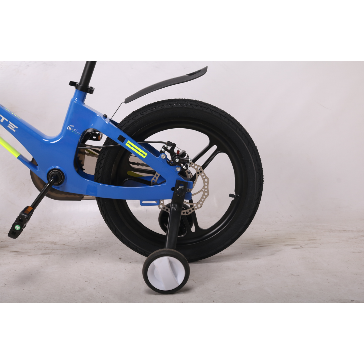 Дитячий велосипед Forte SHARK 16" синій