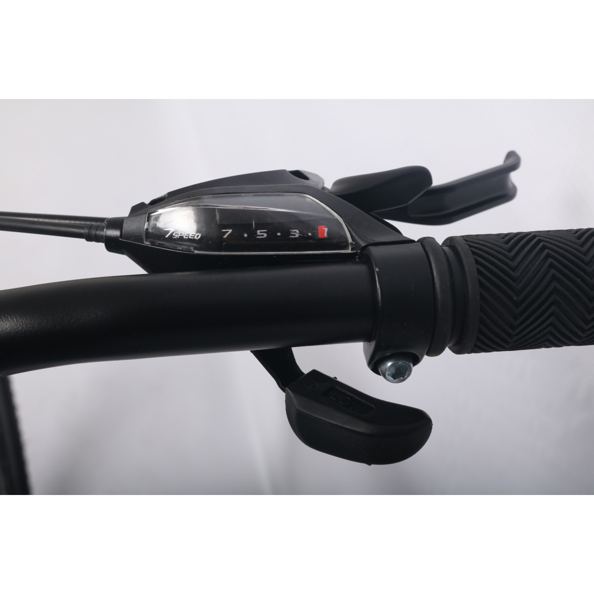 Велосипед Forte Braves МТВ 27.5"/17", чорно-синій