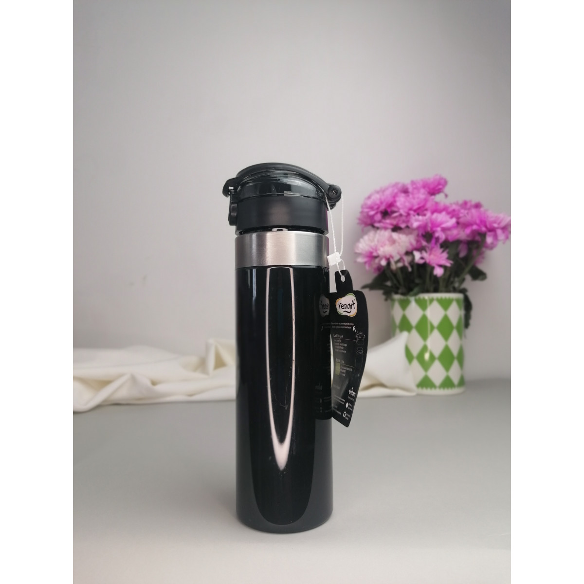 Пляшка для води Saga 630мл GT-G-912053 чорна GUSTO