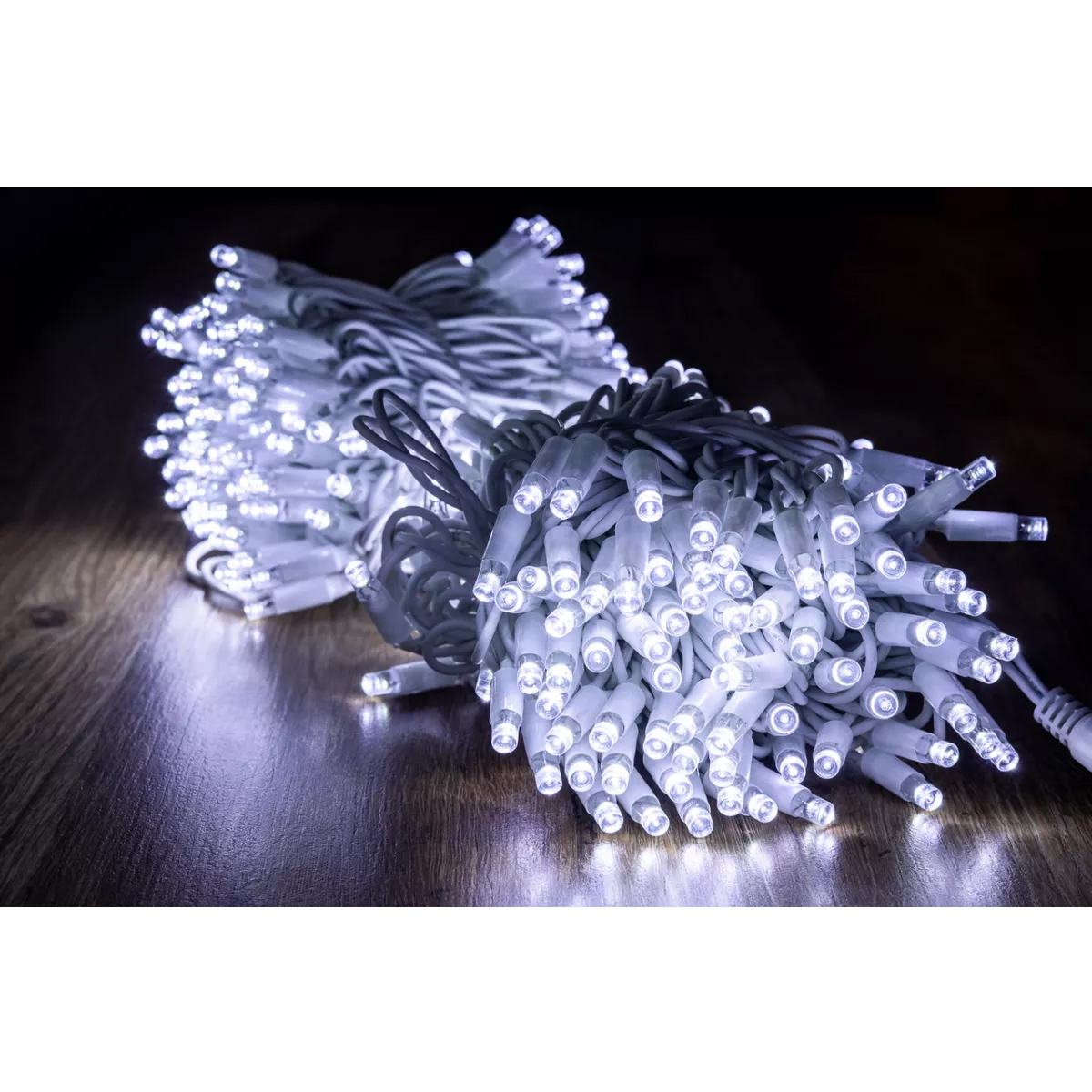 Электрогирлянда внешняя бел.300 LED, 30 М, 220V BPNY