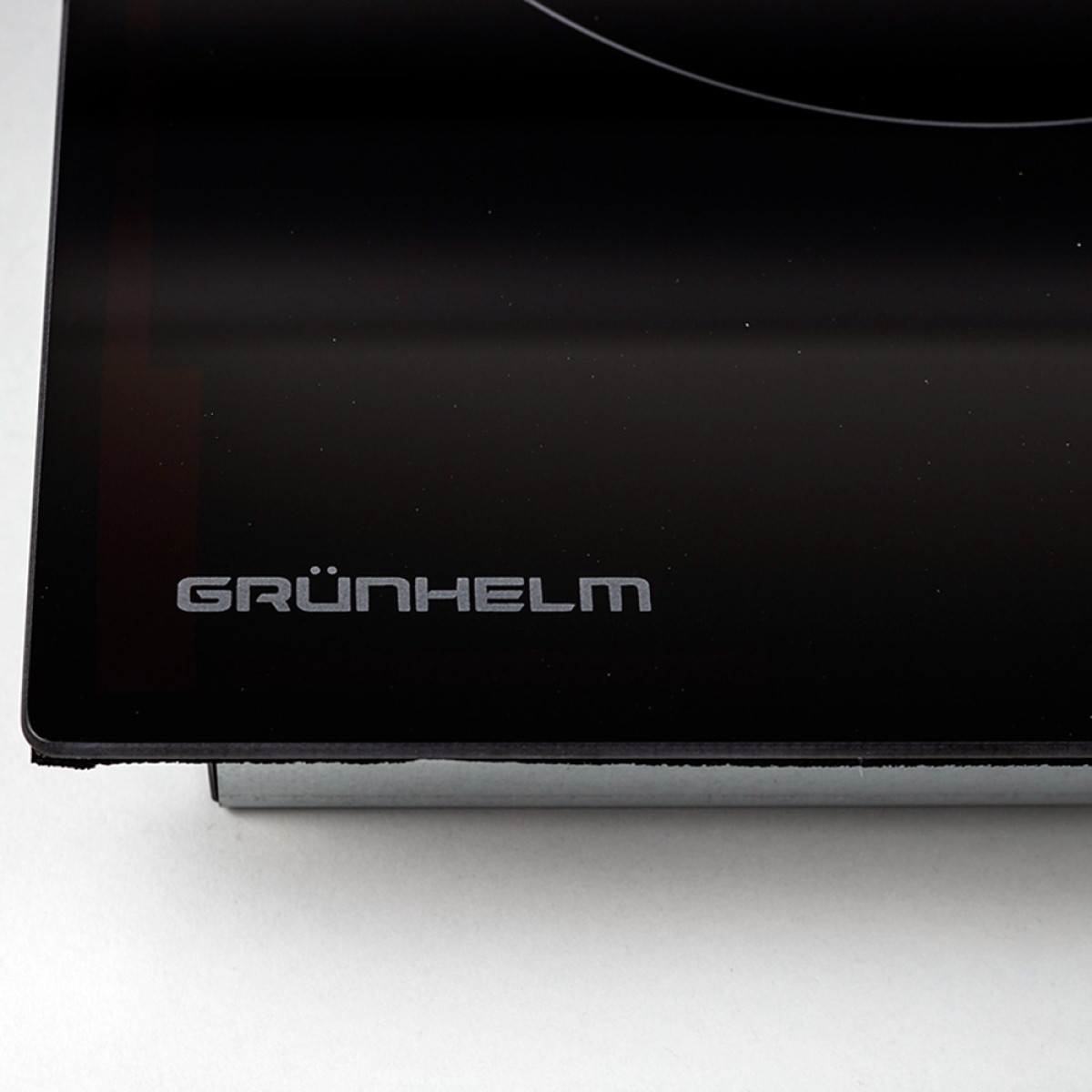 Варильна електрична поверхня Grunhelm GPC 727 BEO