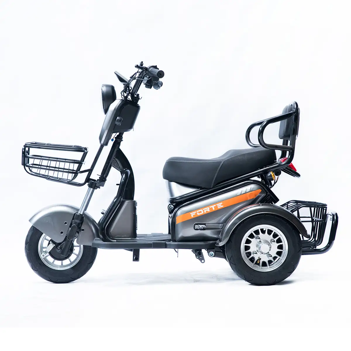 Трицикл акумуляторний Forte S1-P600 Сірий — купити за 39 405 грн в
